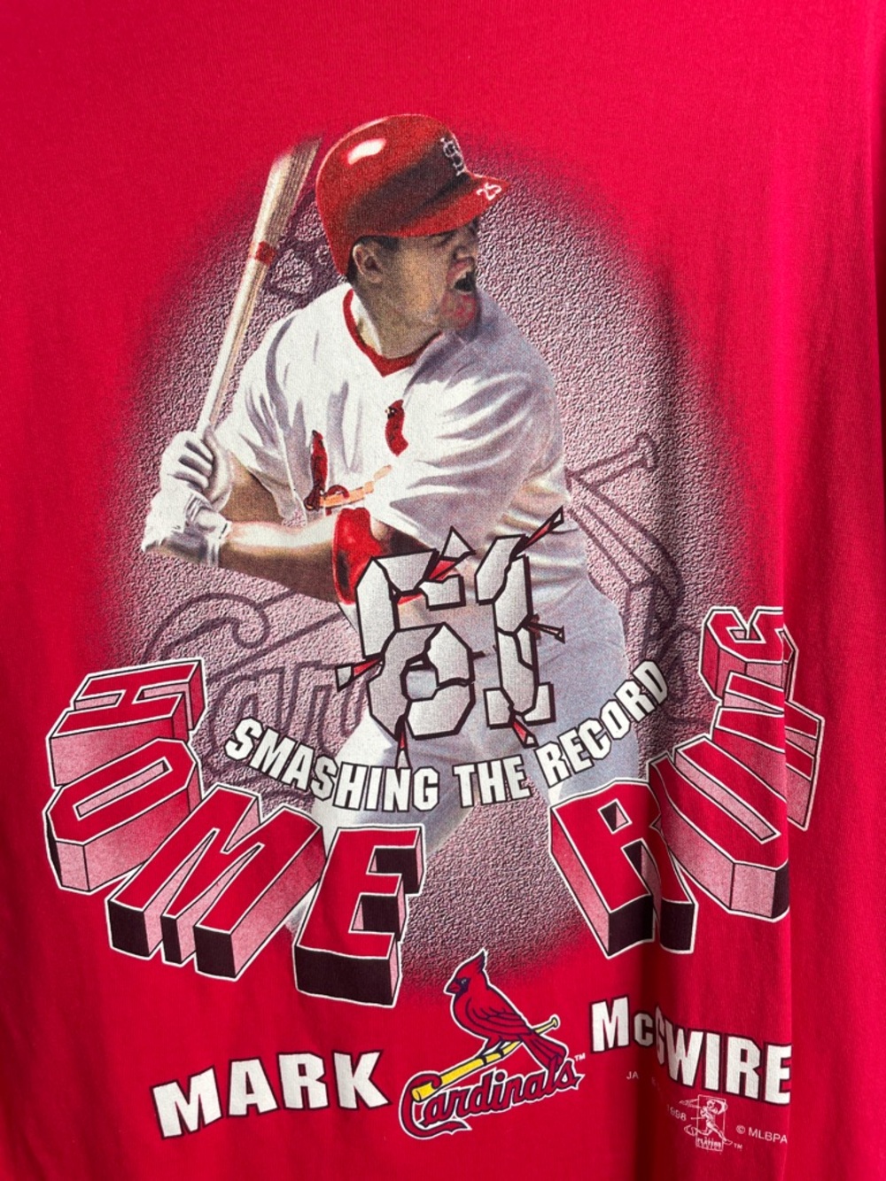 Anvil Red Mark McGwire Cardinals 'Home Run' Graphic Tee. 1998